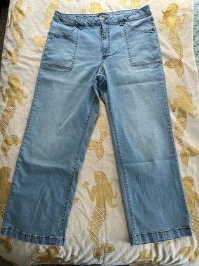 Women’s d. jeans Utility Front Pocket Wide Leg  Jeans - stretch - Size 16